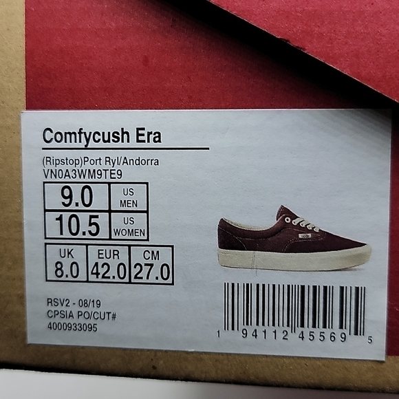 Unisex Vans canvas/suede skate shoes with box - Picture 2 of 12